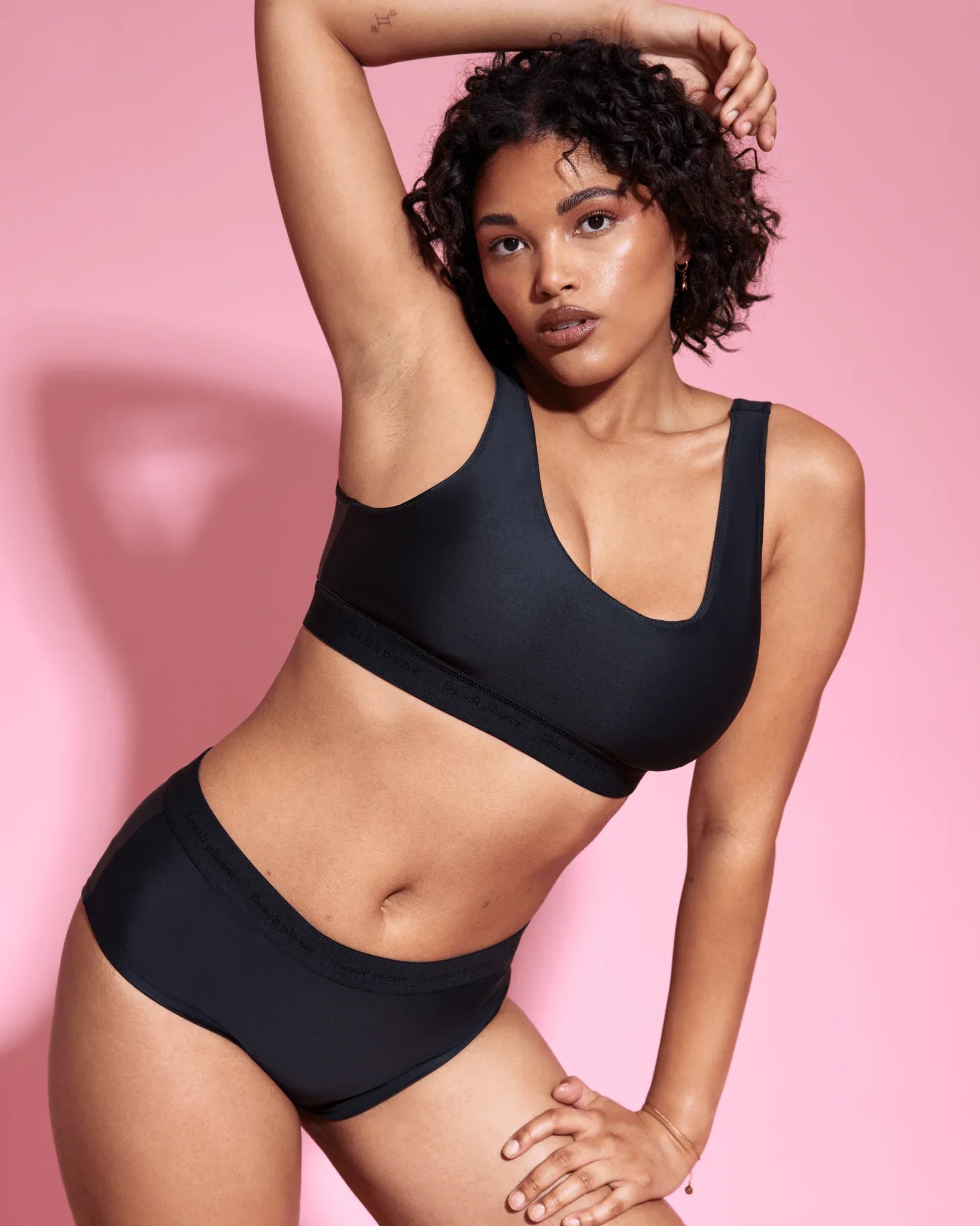 Set: Perioden Bikini Hipster - PERFORMANCE®️ & Bikinitop - The Female Company