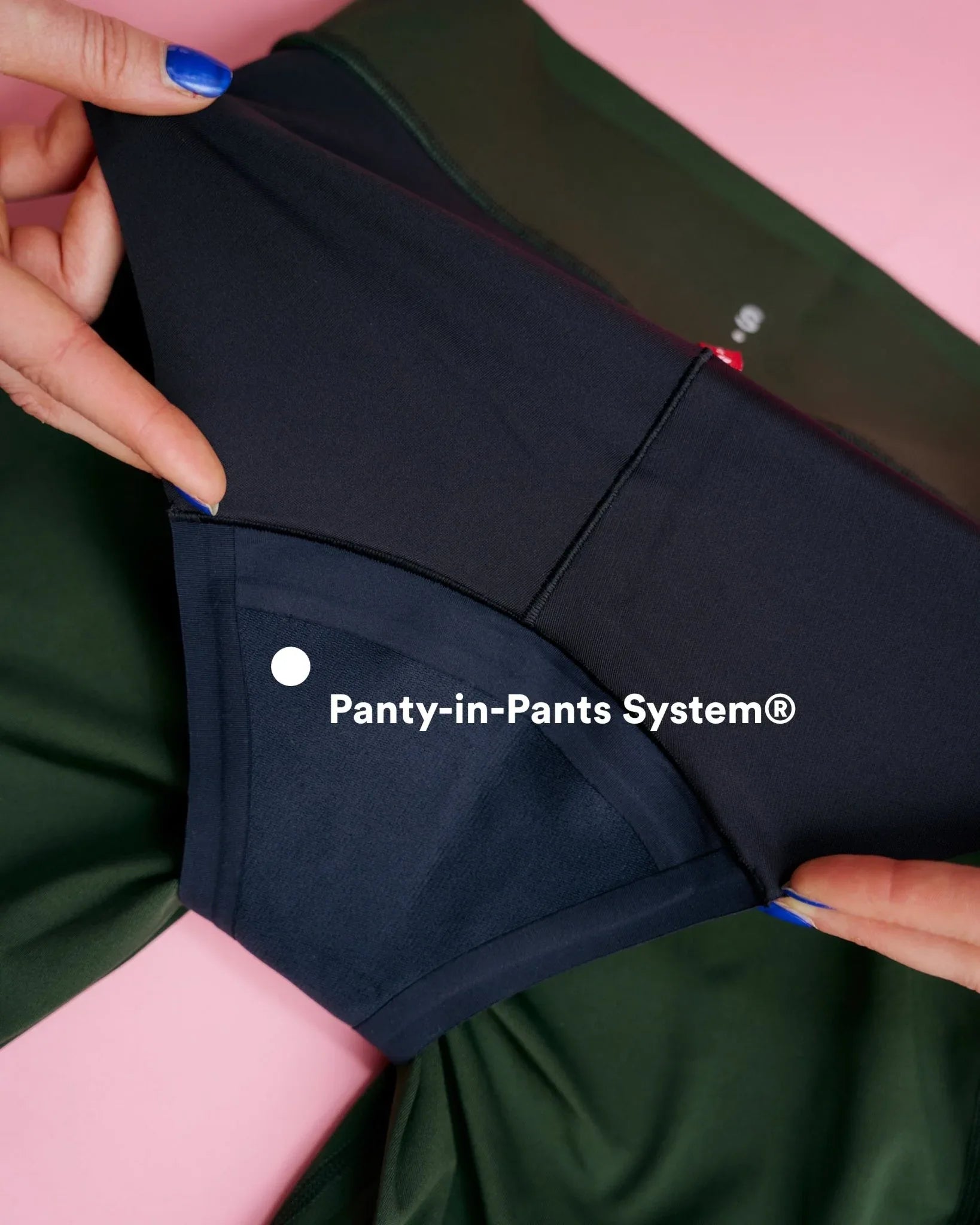 SET: Sport BH - Racerback & Period Panty – Medium – Leggings ACTIVE - The Female Company