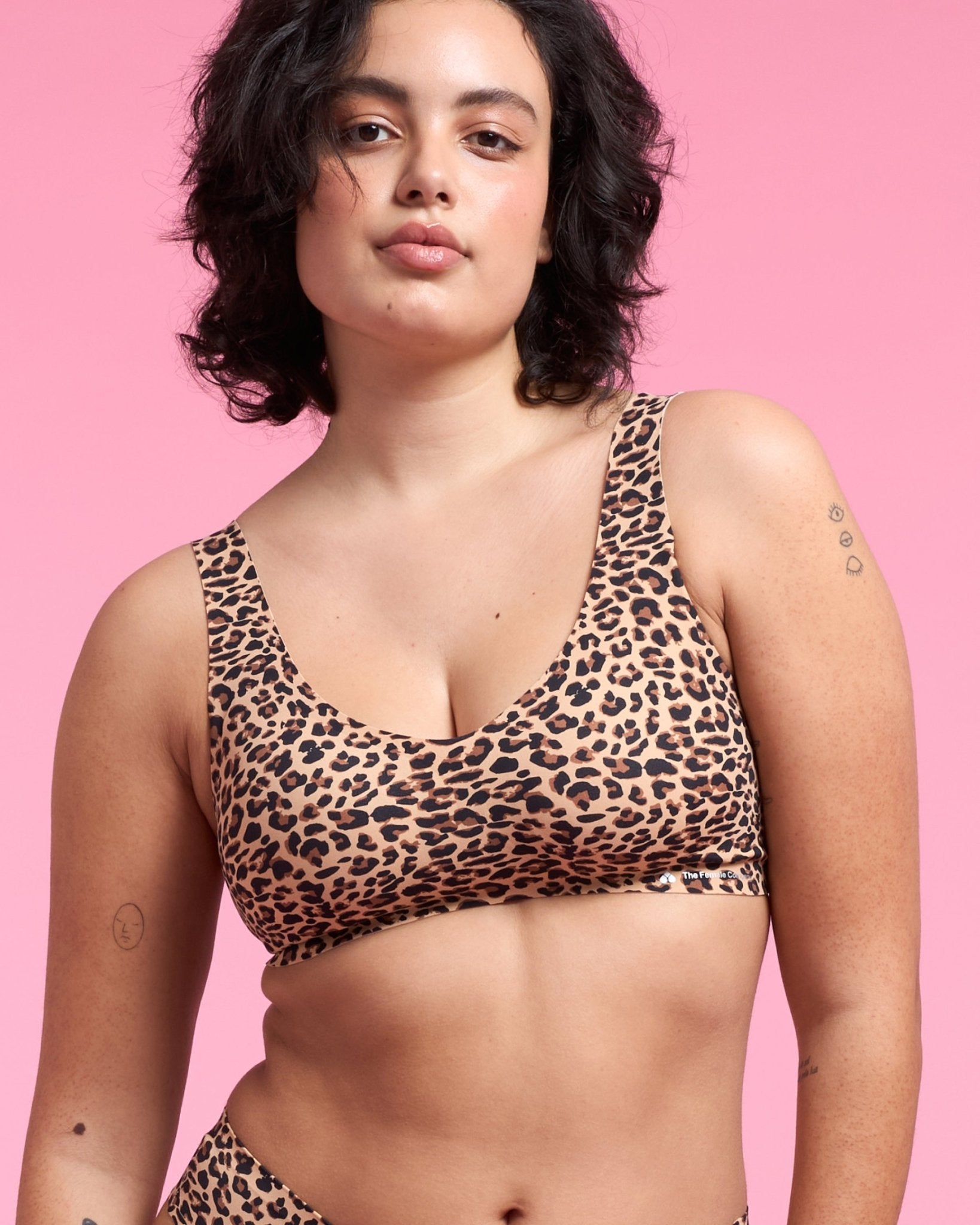 $model_name:Moema$model_height:178cm$model_size:40/42