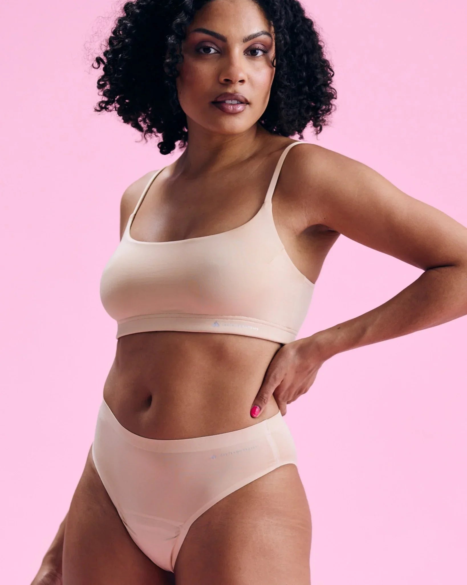 Nïpples Bralette SEAMLESS - The Female Company