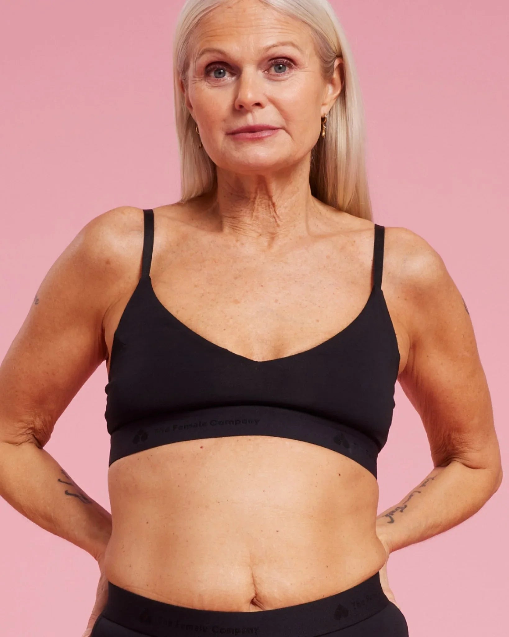 Nïpples Bralette V-Shape BASIC - The Female Company