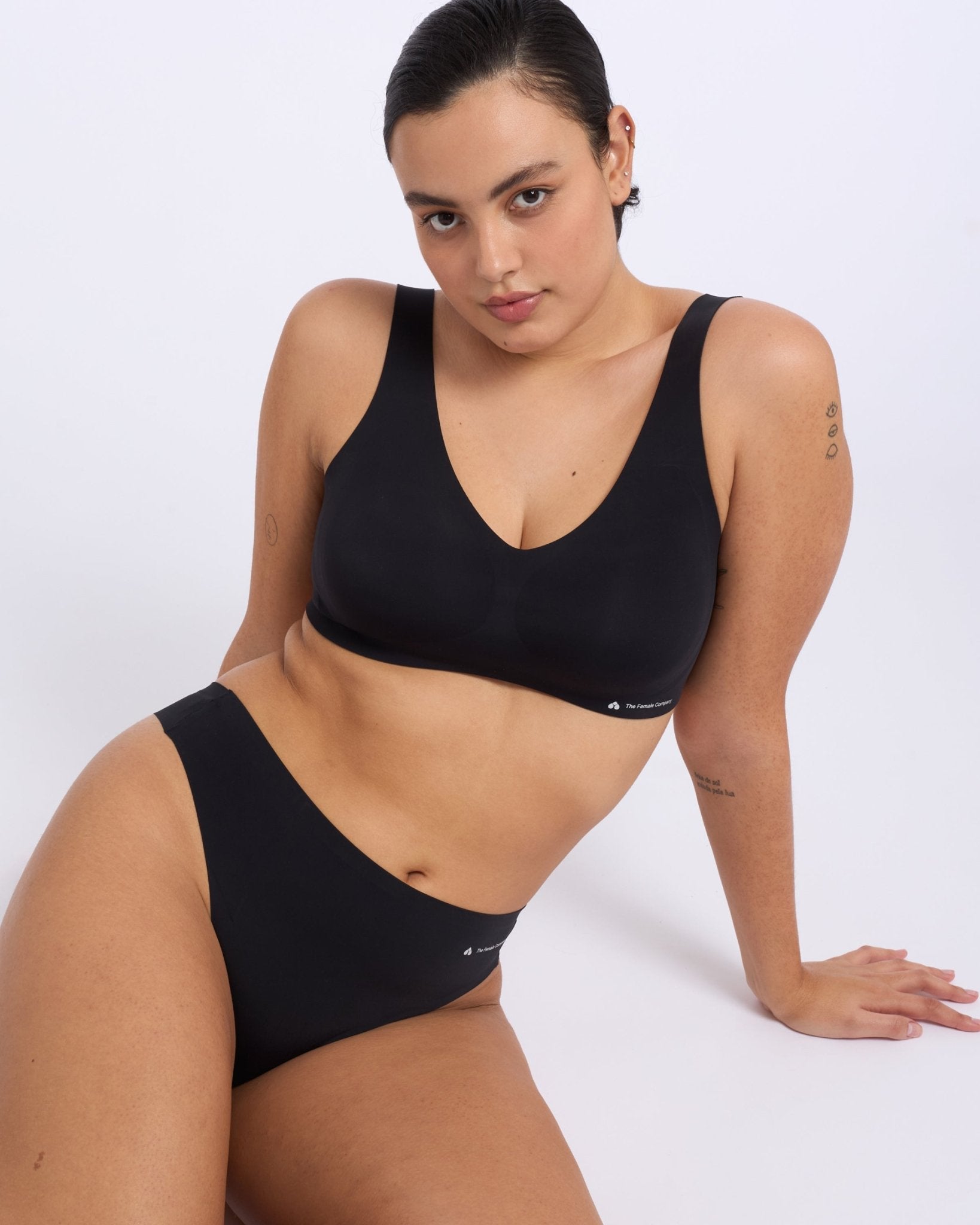 $model_name:Moema$model_height:178cm$model_size:38