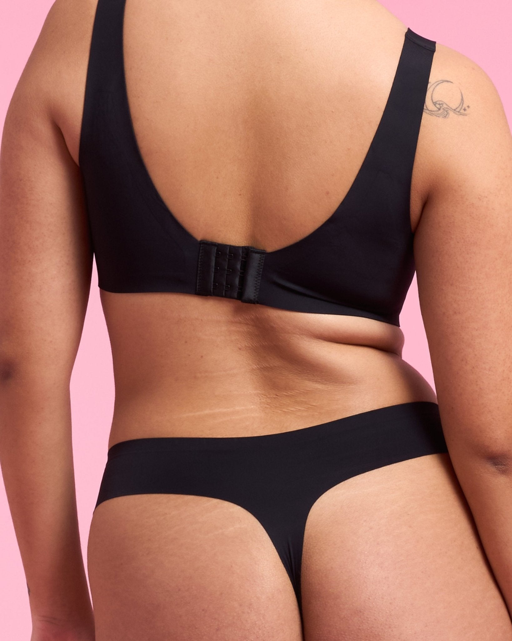 $model_name:Moema$model_height:178cm$model_size:38