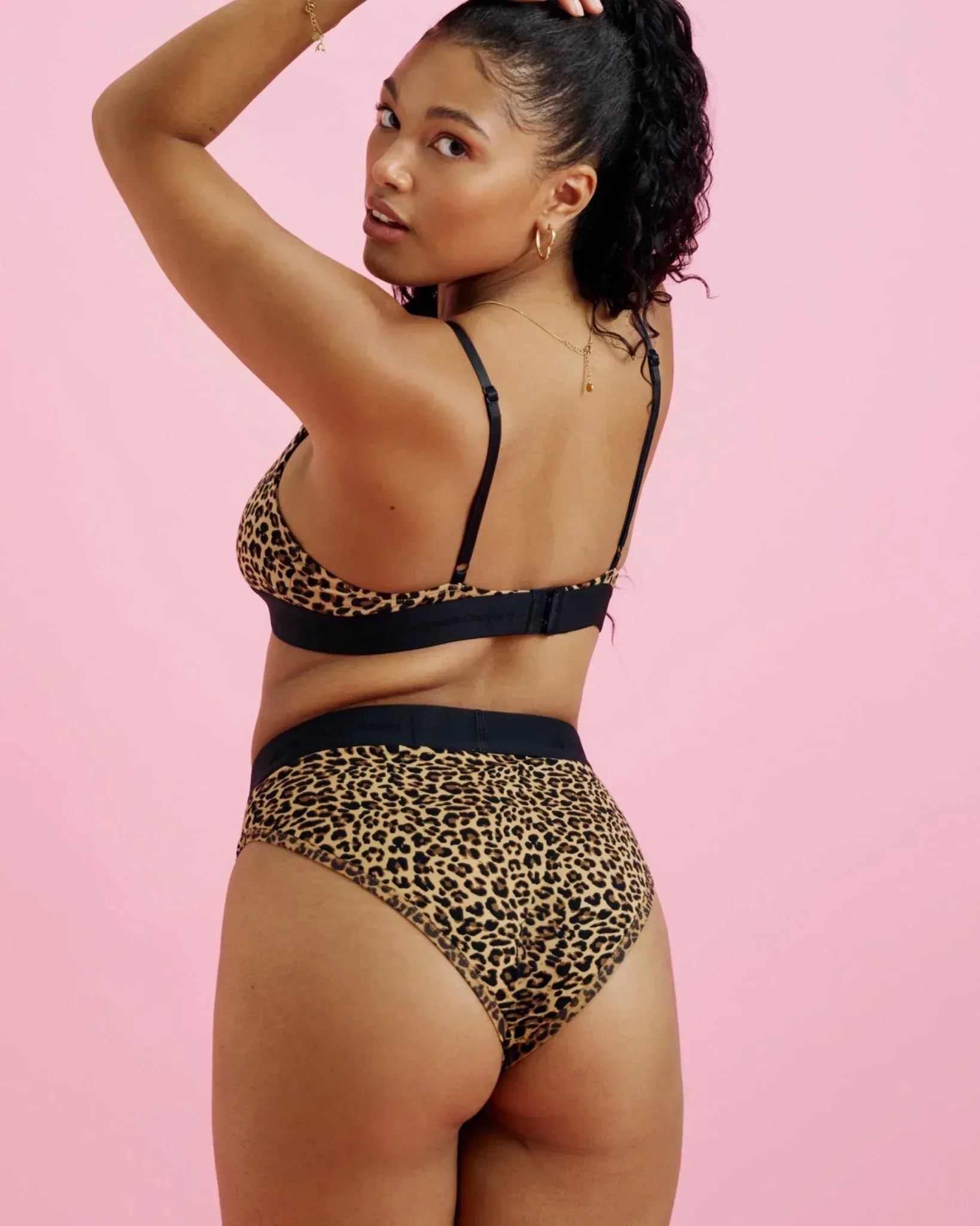 $model_name:Carolyn$model_height:175cm$model_size:42