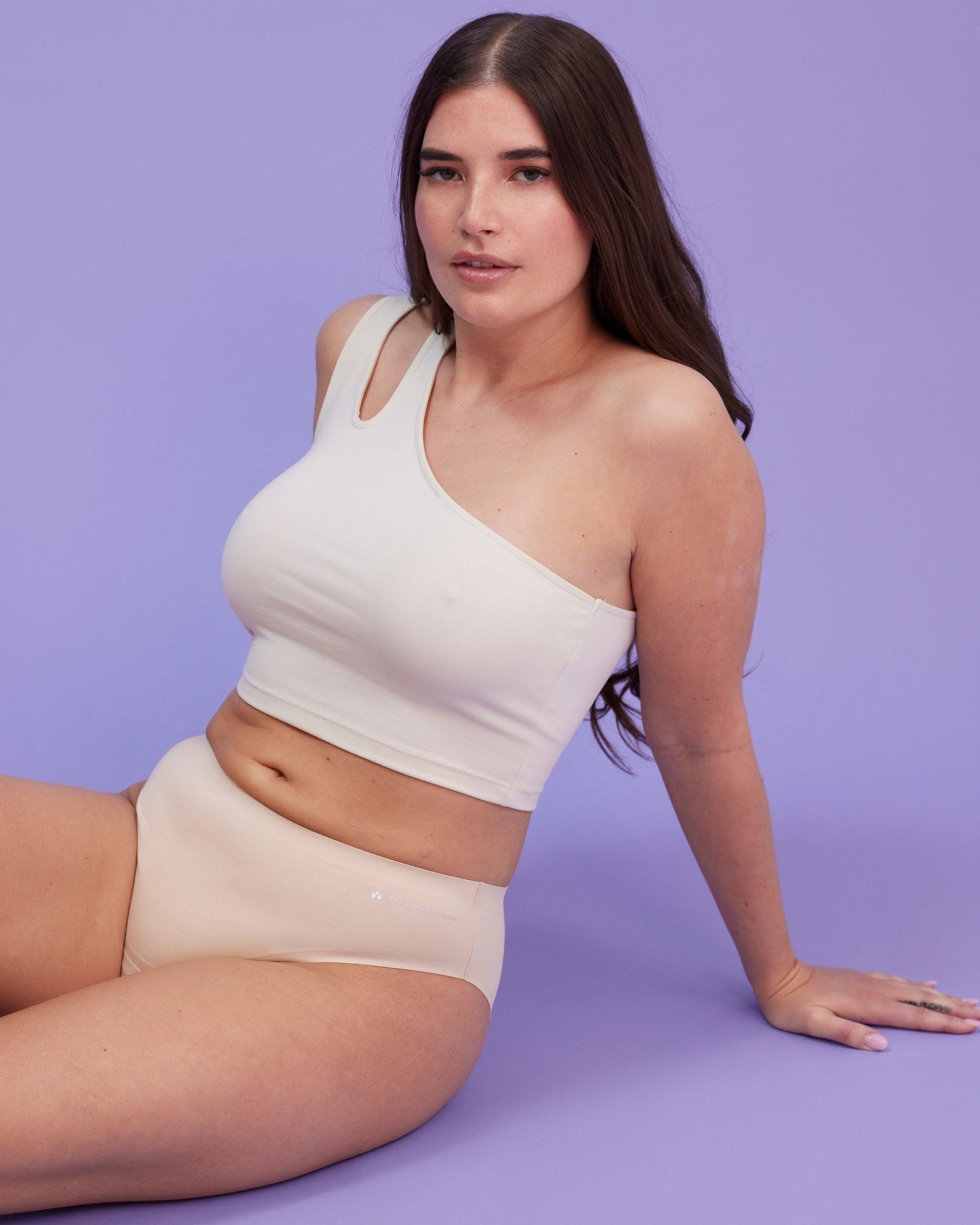 $model_name:Laura$model_height:176cm$model_size:40