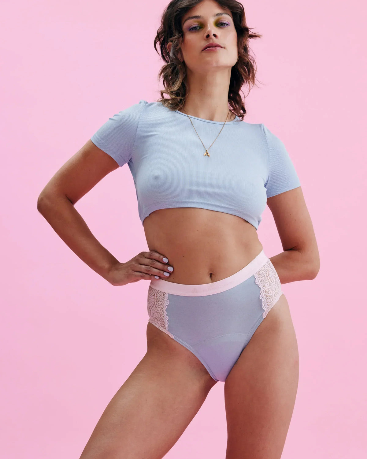 $model_name:Liene$model_height:175cm$model_size:36