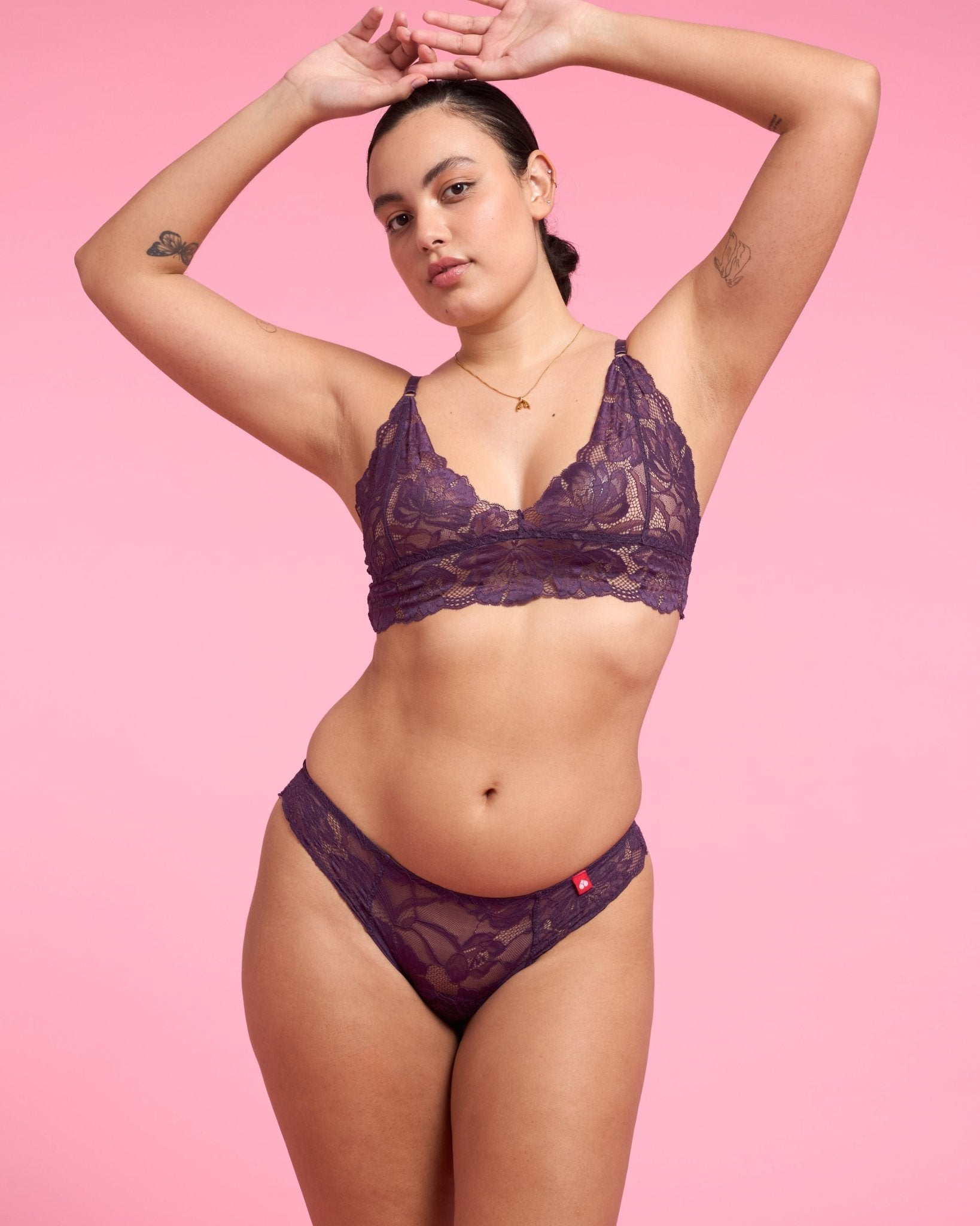 $model_name:Moema$model_height:178cm$model_size:38