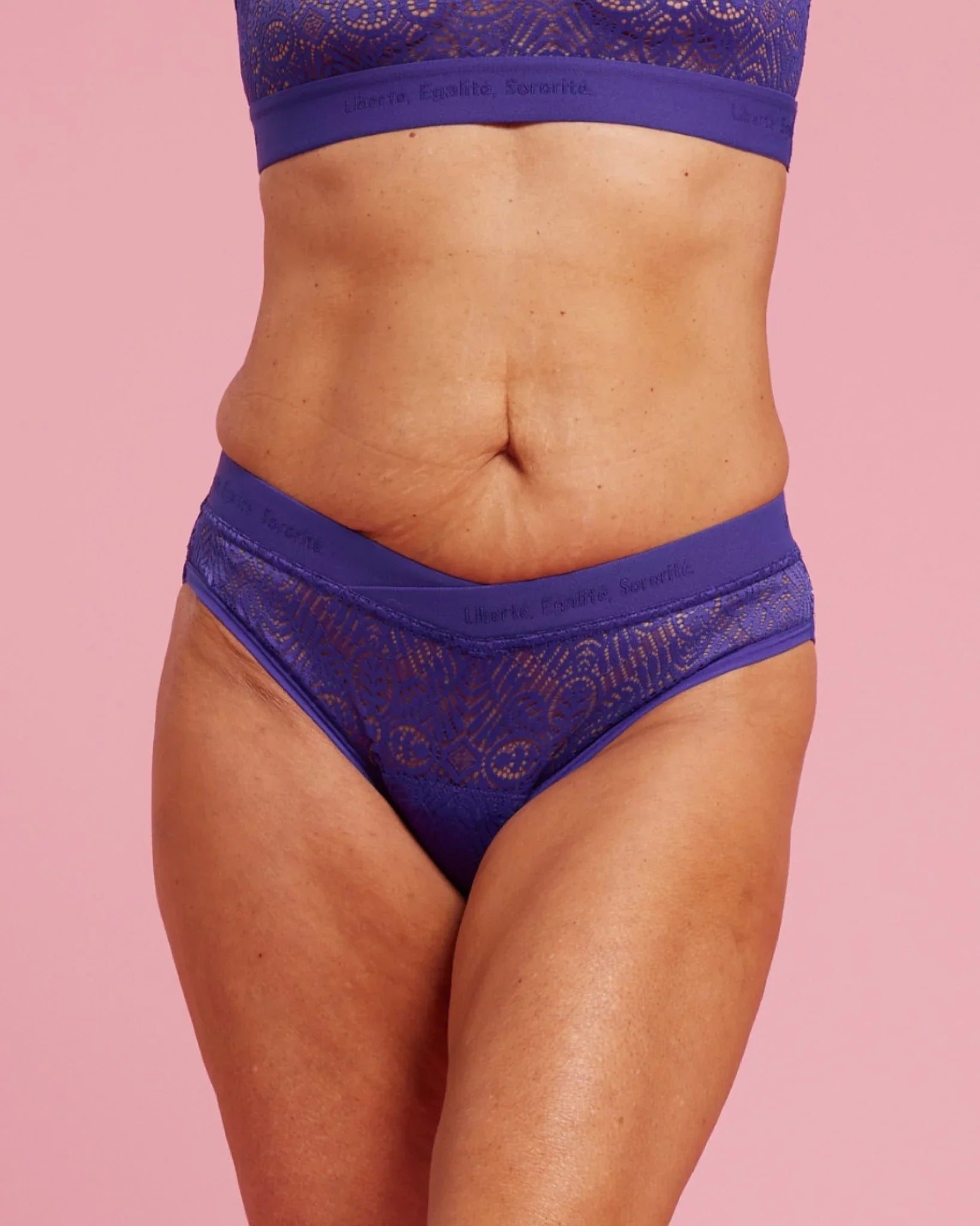 $model_name:Shame$model_height:169cm$model_size:36