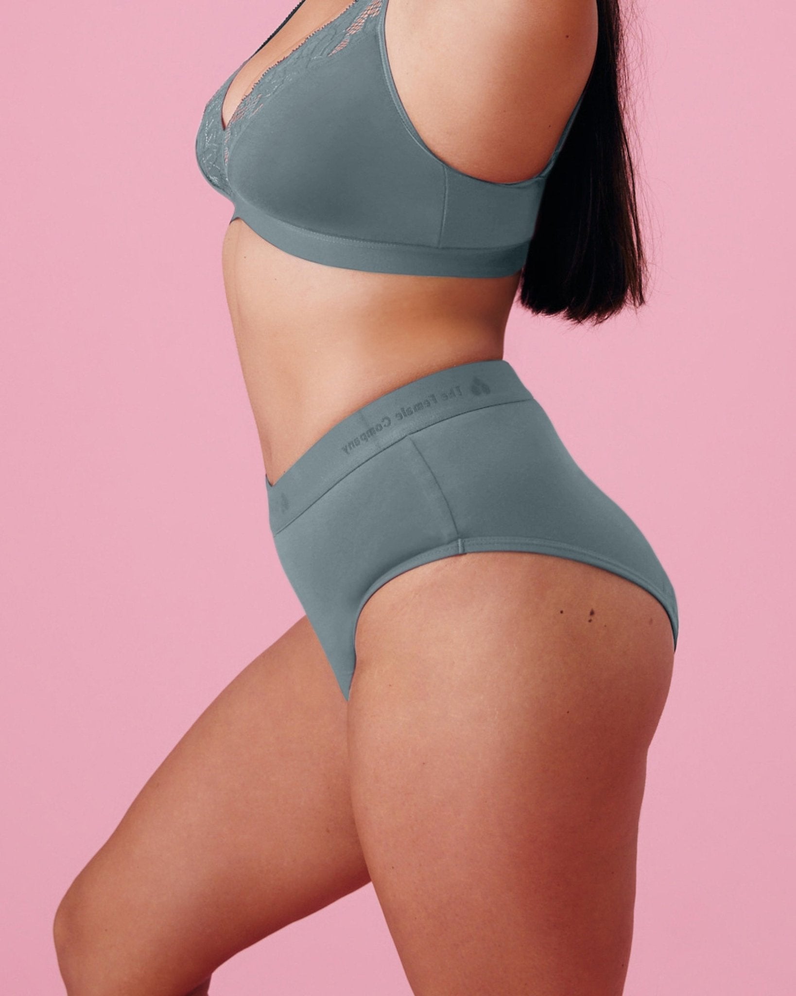 $model_name:Momo$model_height:171cm$model_size:42