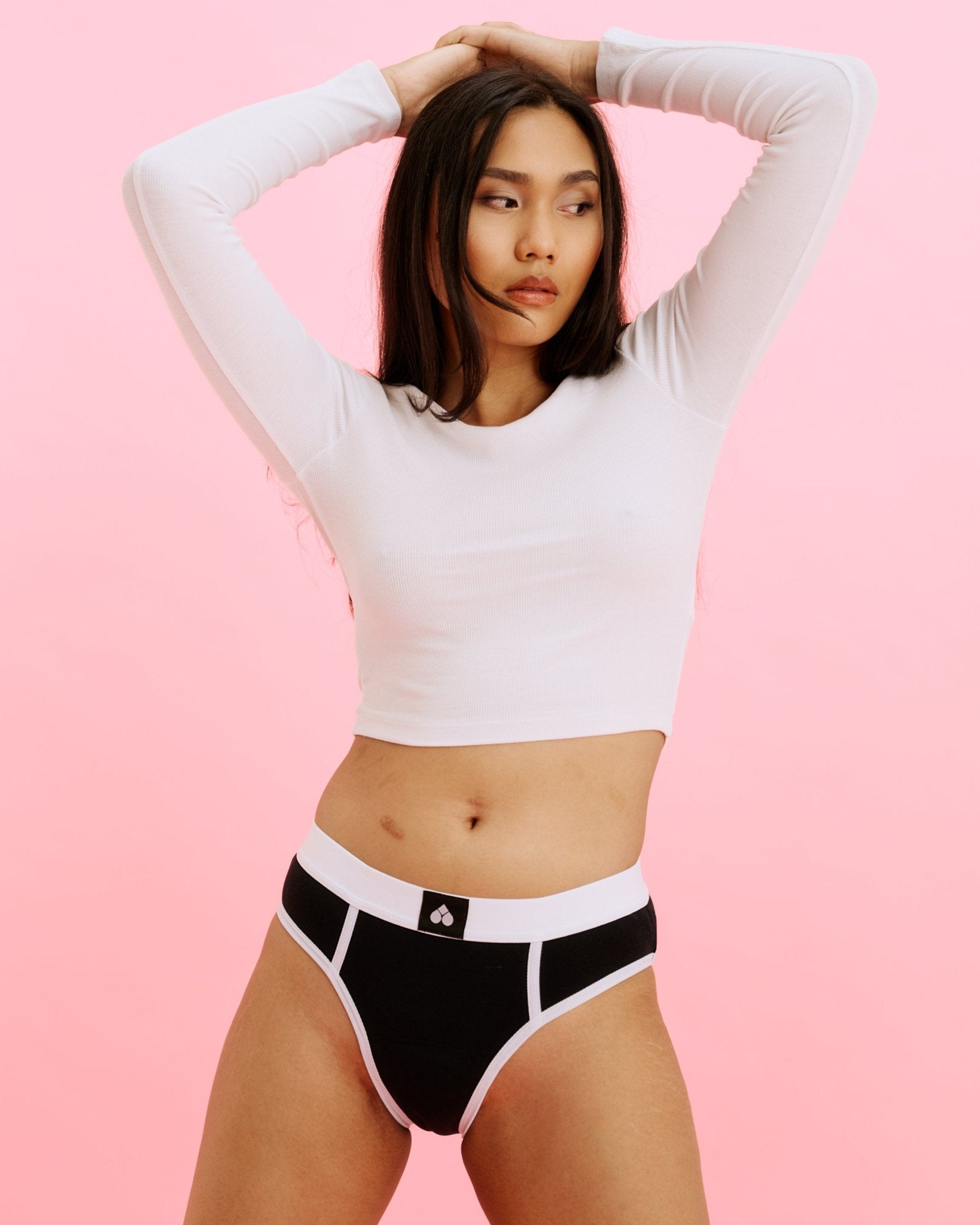 $model_name:Chayada$model_height:178cm$model_size:36