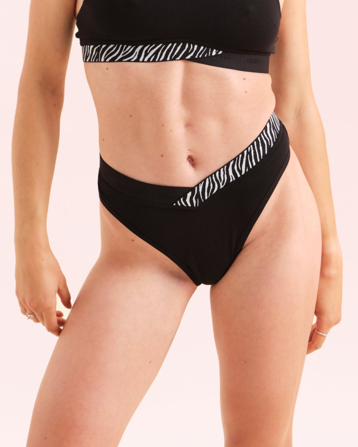 Set: Bralette & Tanga - Unterwäsche
