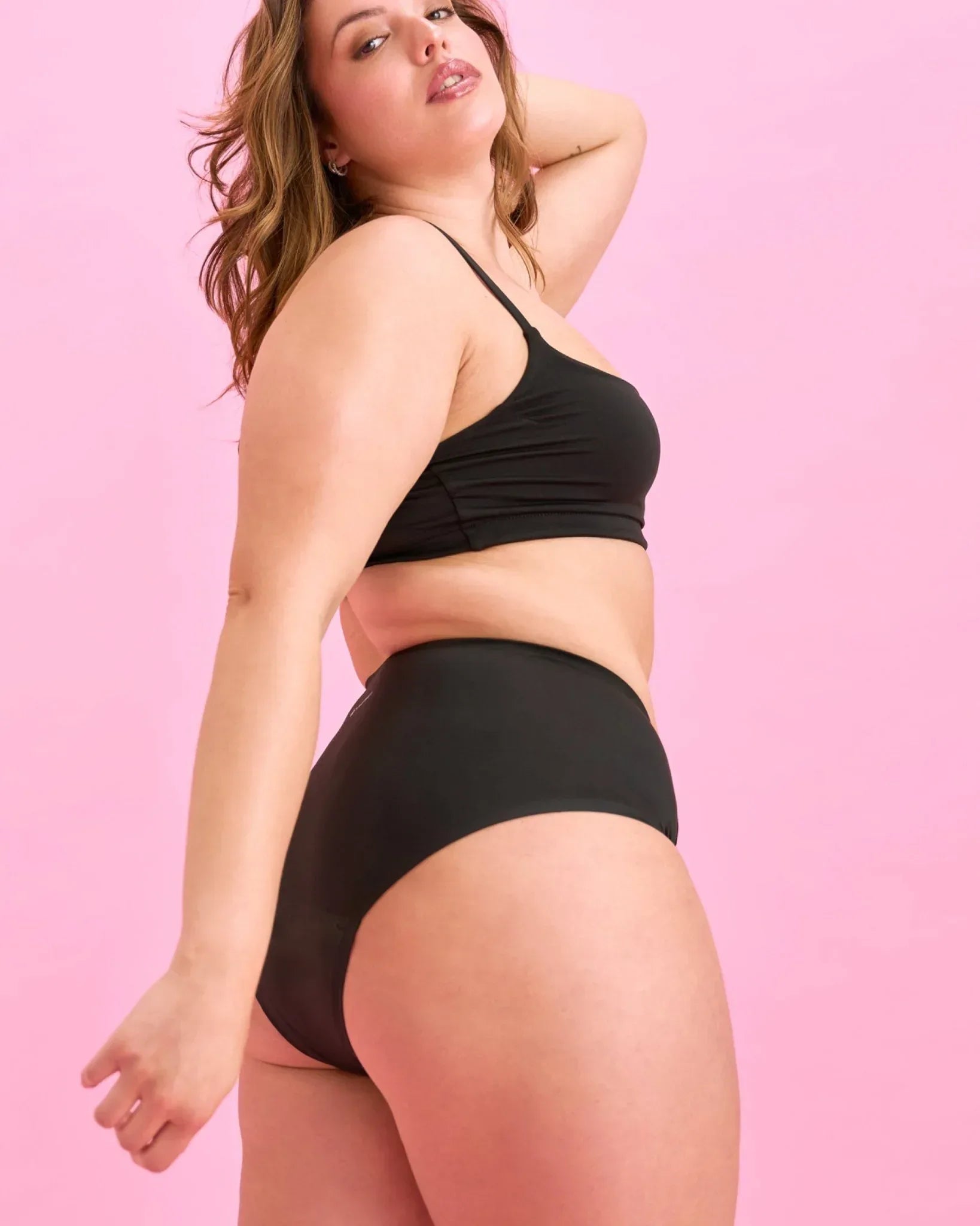 $model_name:Barbie$model_height:170cm$model_size:42