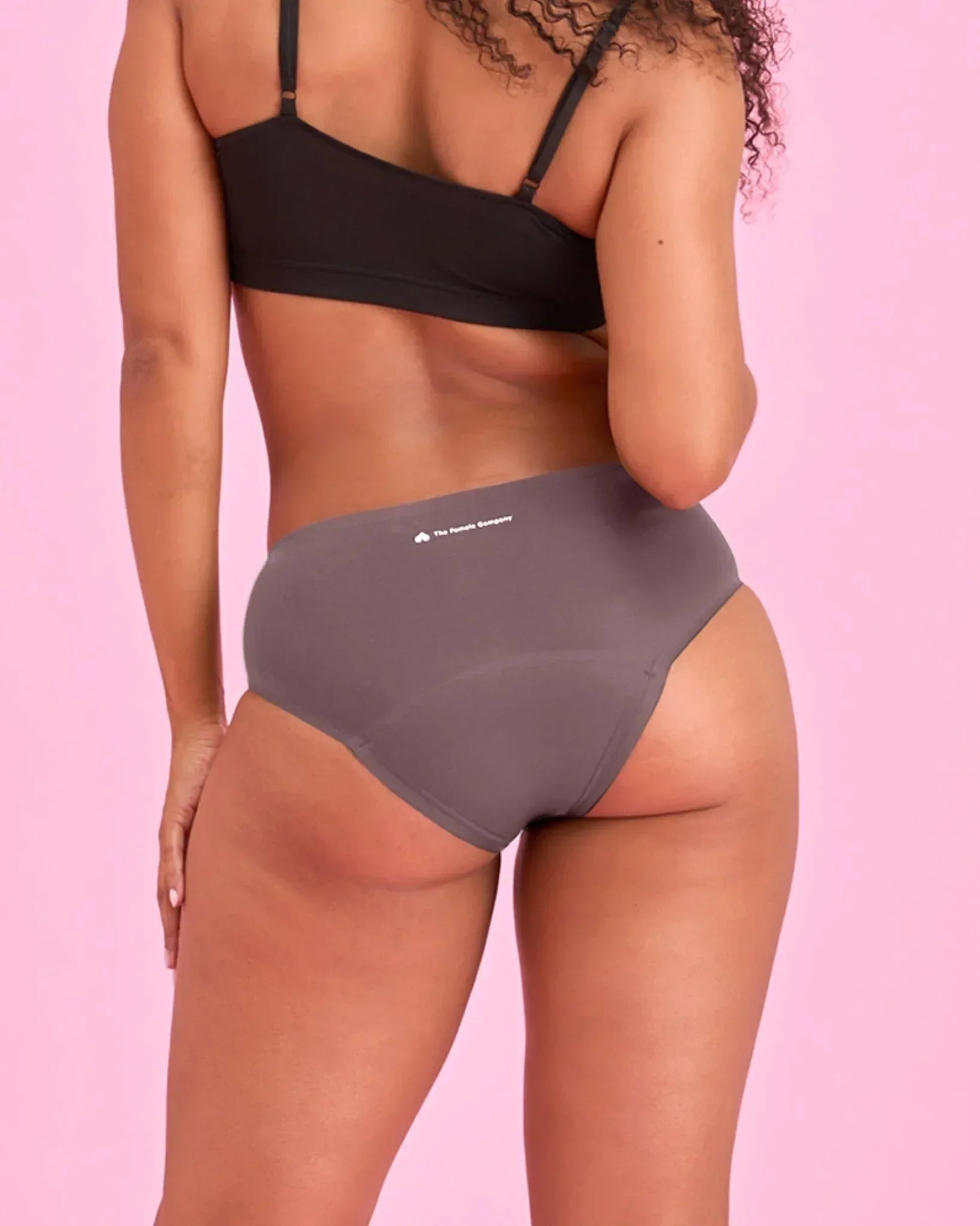 $model_name:Michelle$model_height:179cm$model_size:38