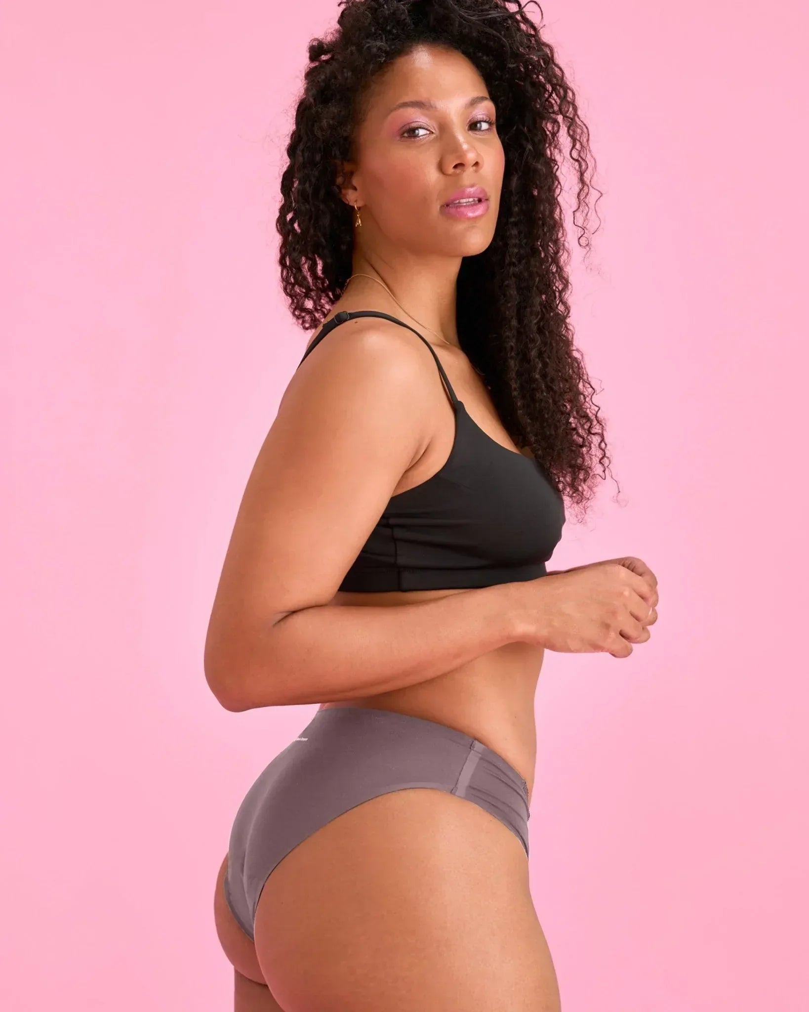 $model_name:Michelle$model_height:179cm$model_size:38