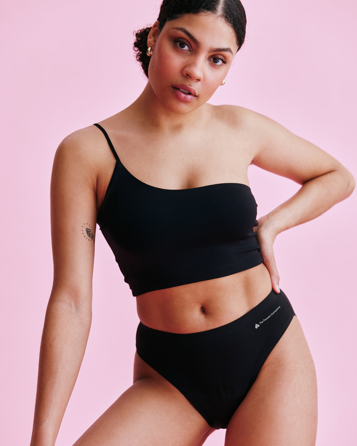 $model_name:Jasmin$model_height:174cm$model_size:36