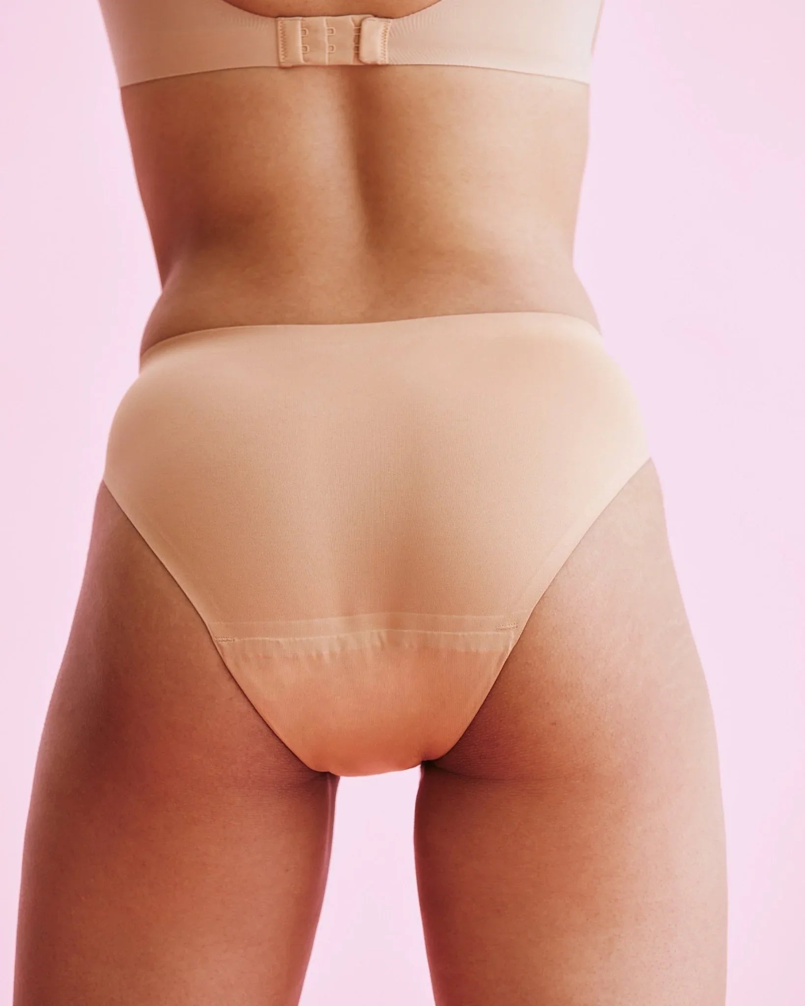 Period Panty – Extra Strong – Slip SEAMLESS 1.0 - The Female Company