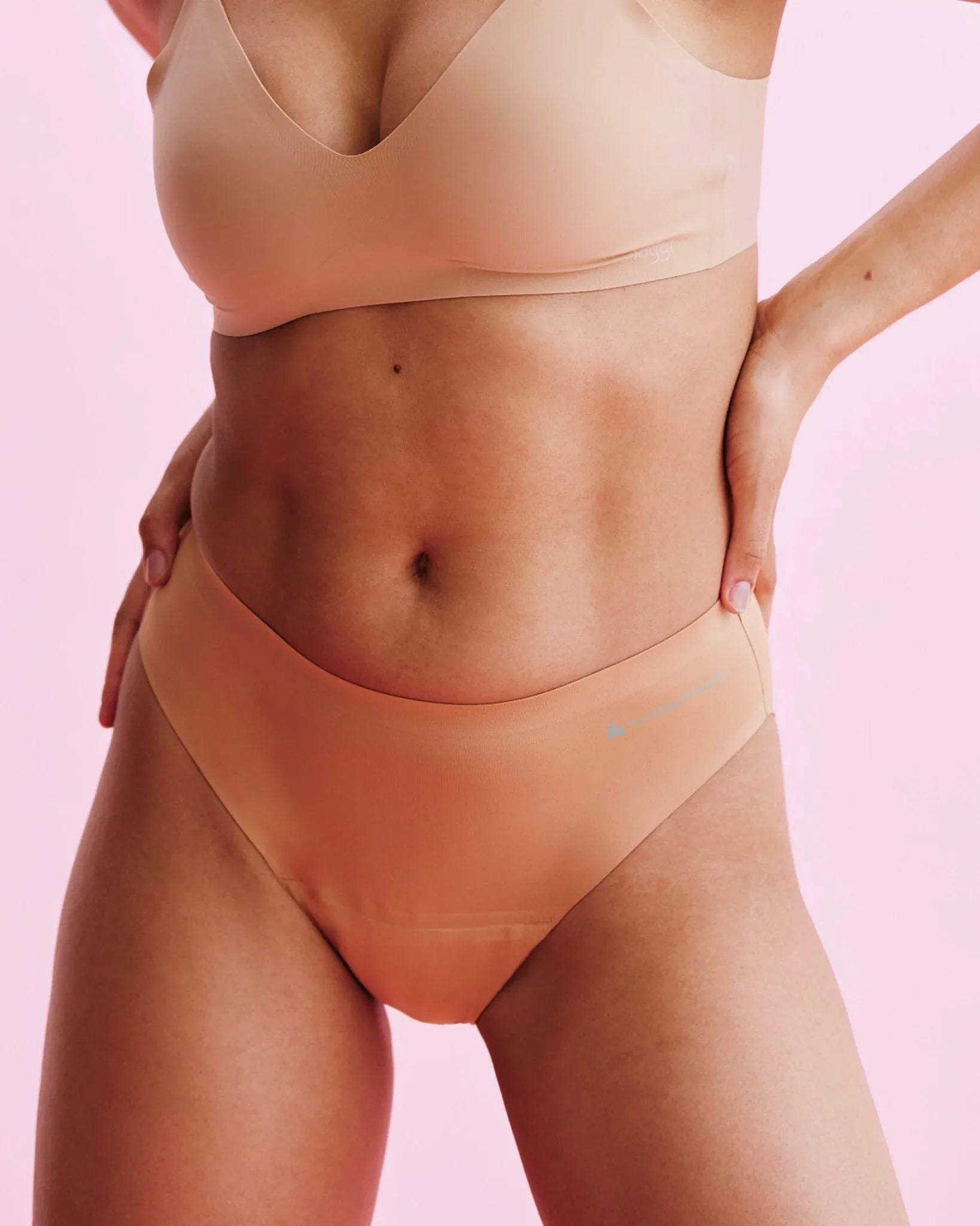 Period Panty – Extra Strong – Slip SEAMLESS 1.0 - The Female Company