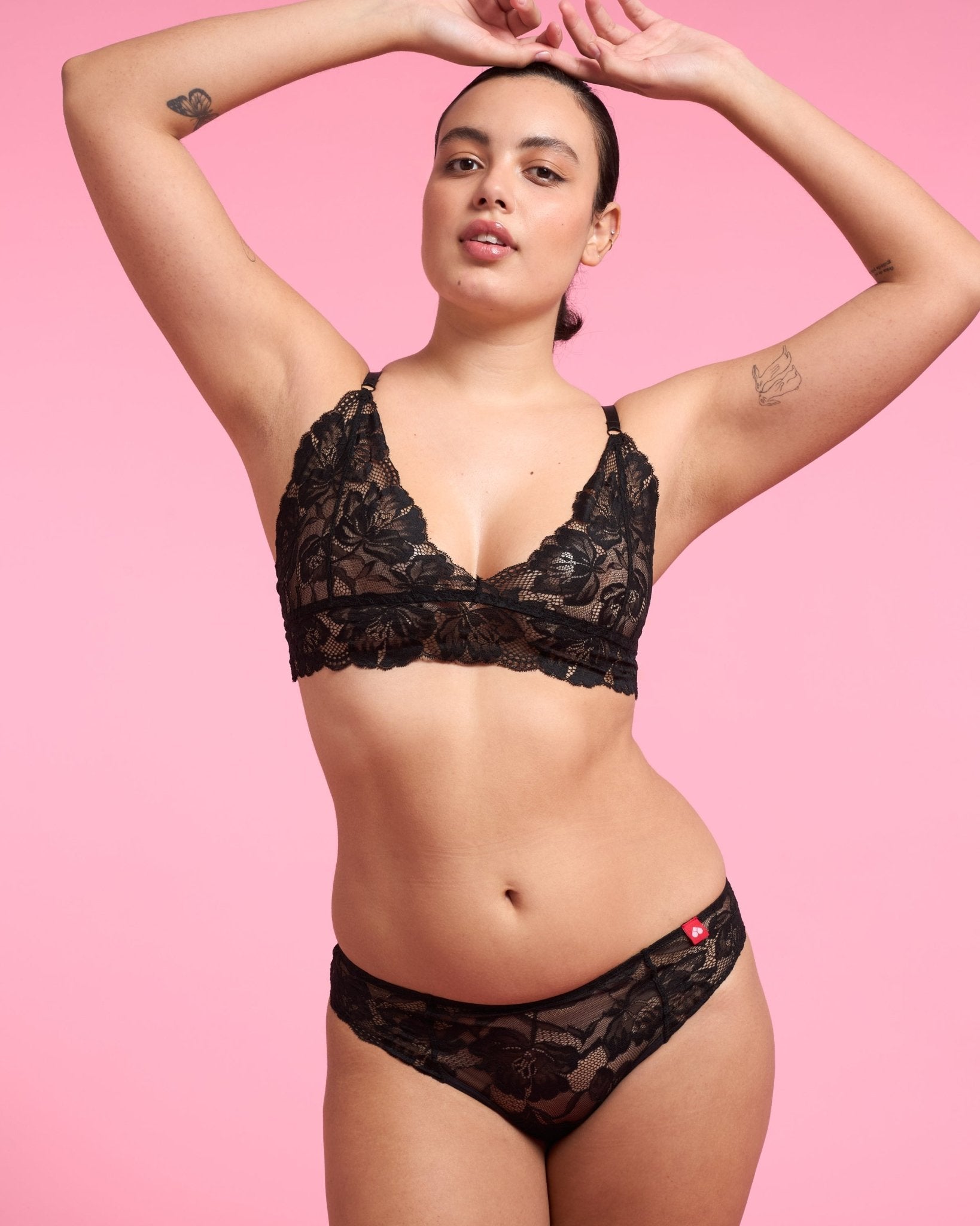 $model_name:Moema$model_height:178cm$model_size:38