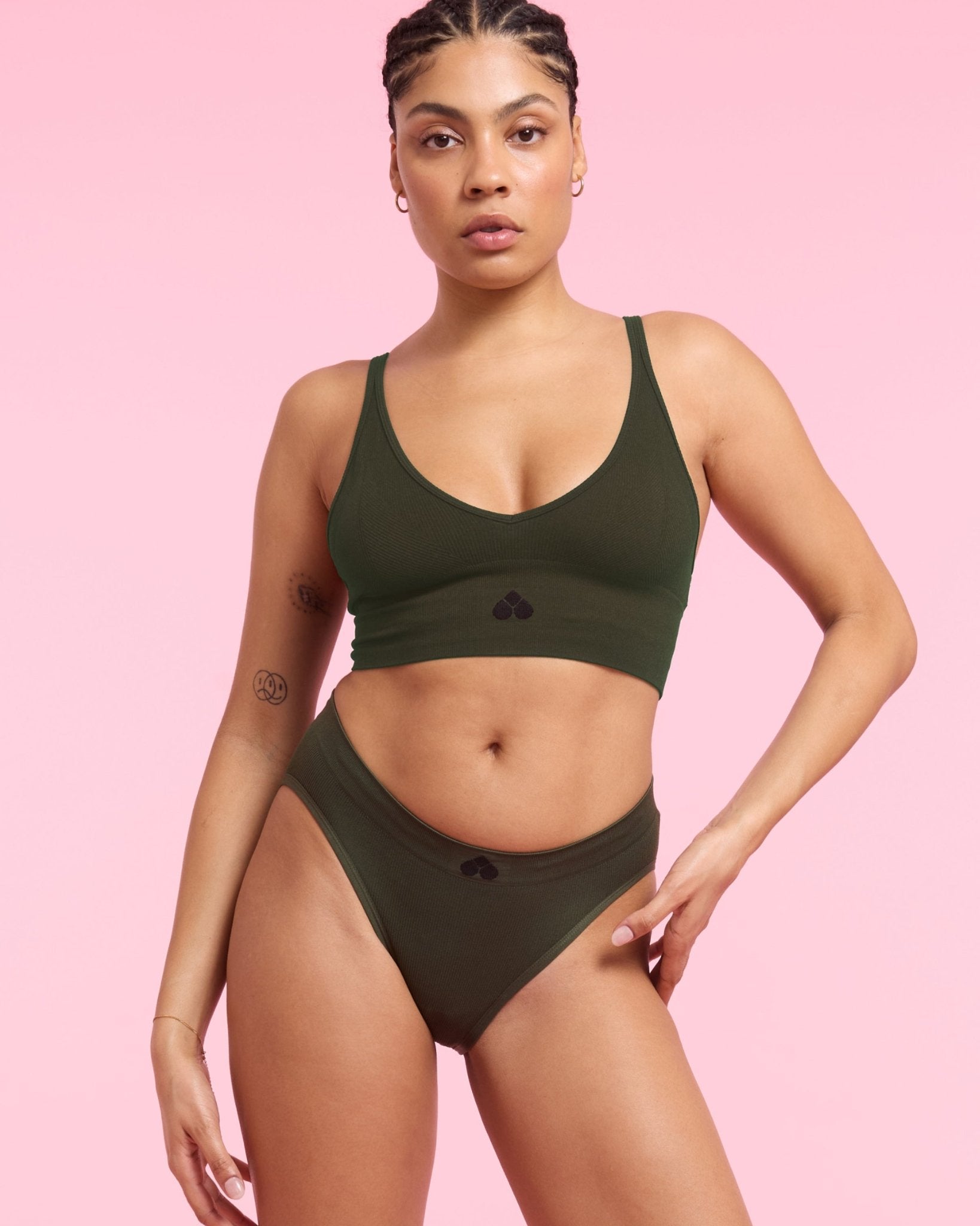 $model_name:Jasmin$model_height:174cm$model_size:M