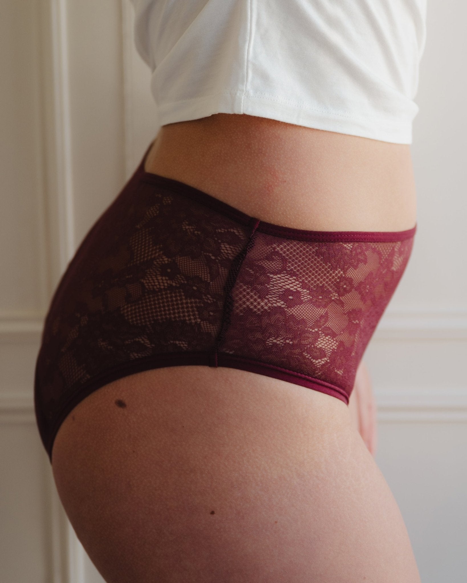 Period Panty - Extra Strong - High Waist LACE - VIVEH Collection