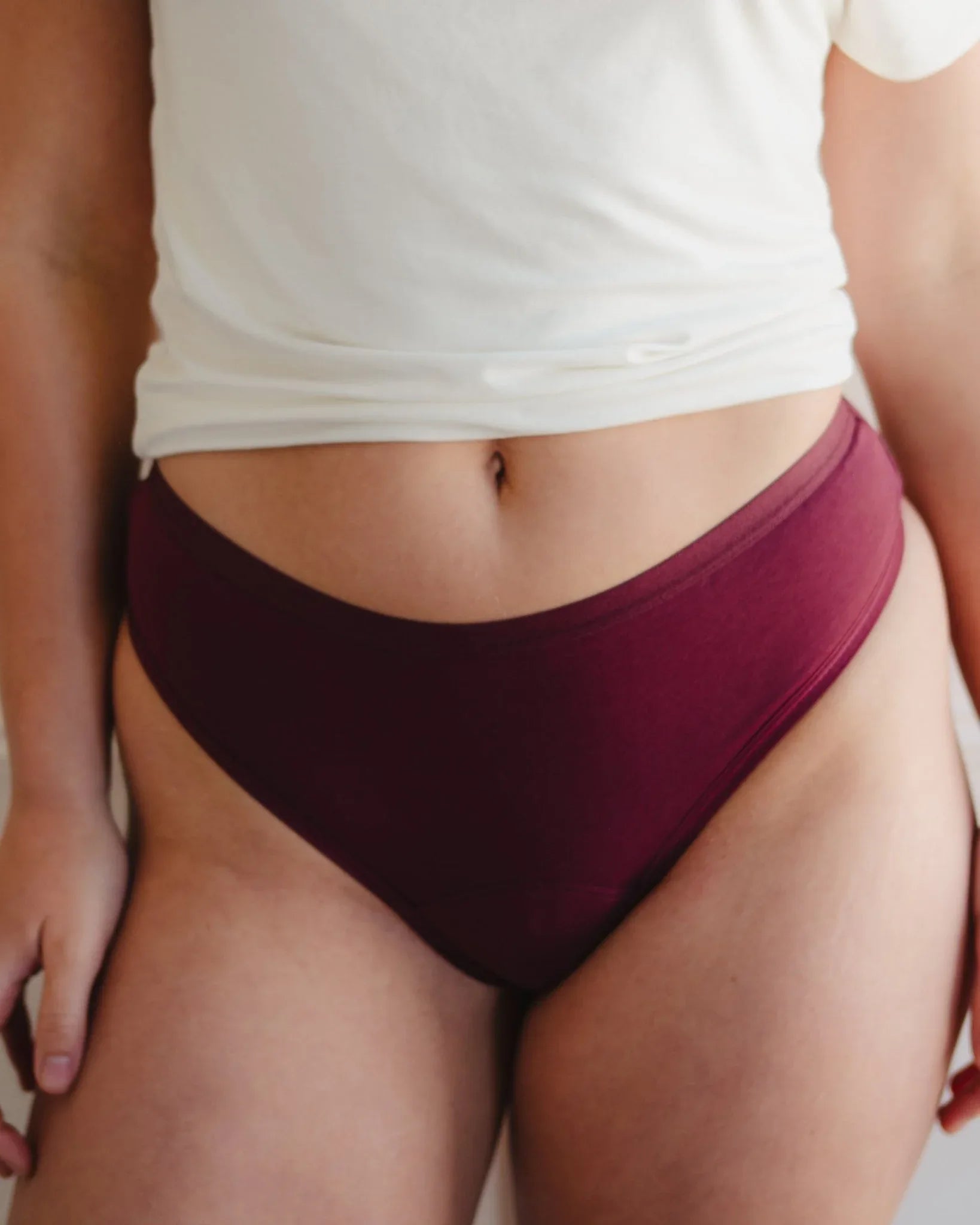 Period Panty - Medium - Tanga LACE - VIVEH Collection - The Female Company