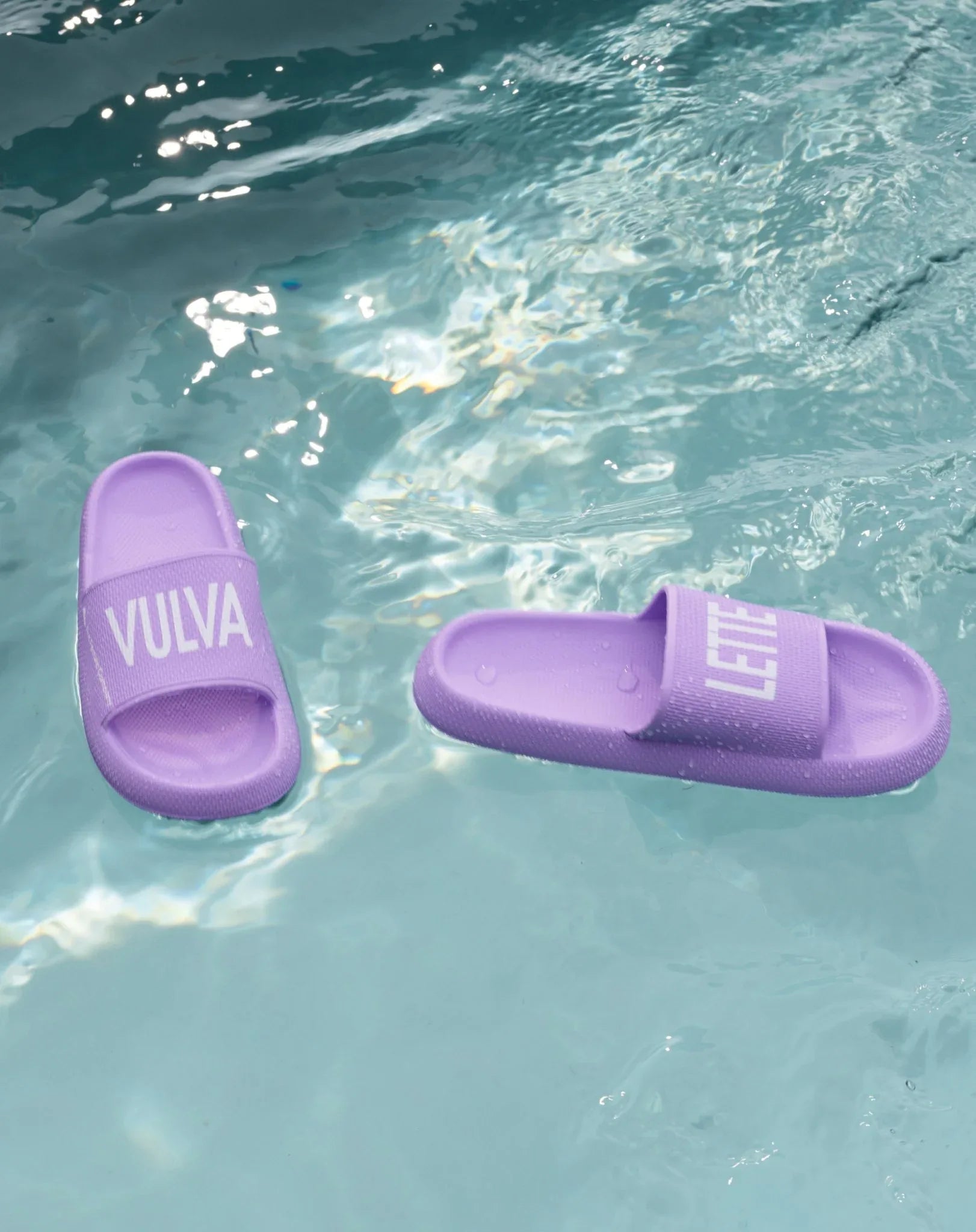 Vulvaletten on Clouds - The Female Company