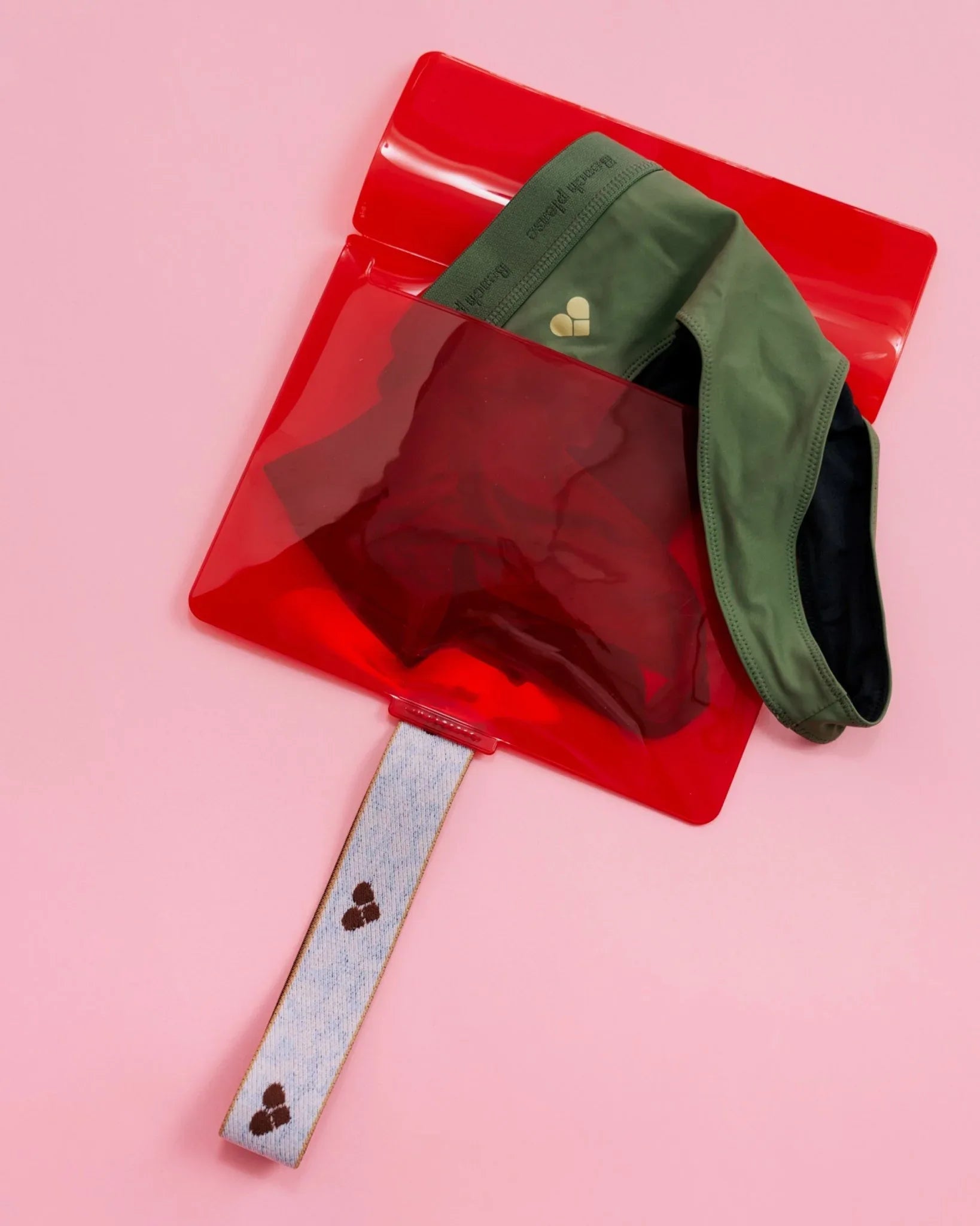 Wetbag - red LEO - The Female Company