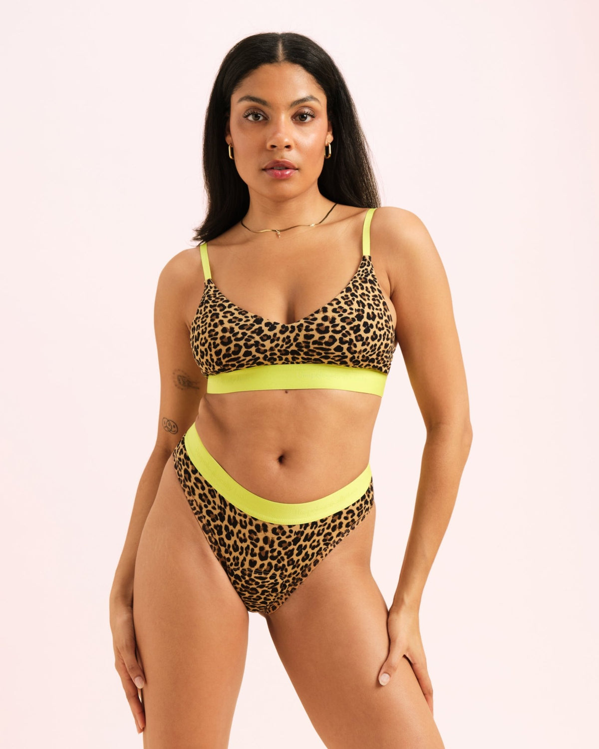 $model_name:Jasmin$model_height:174cm$model_size:36