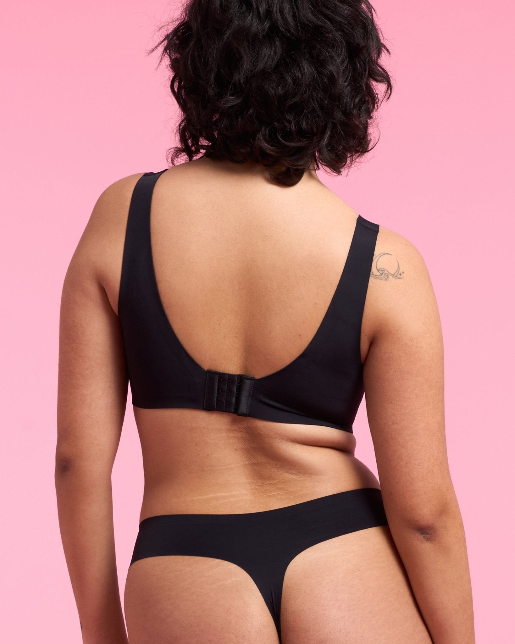 Set: Seamless Comfort Tanga & Bralette