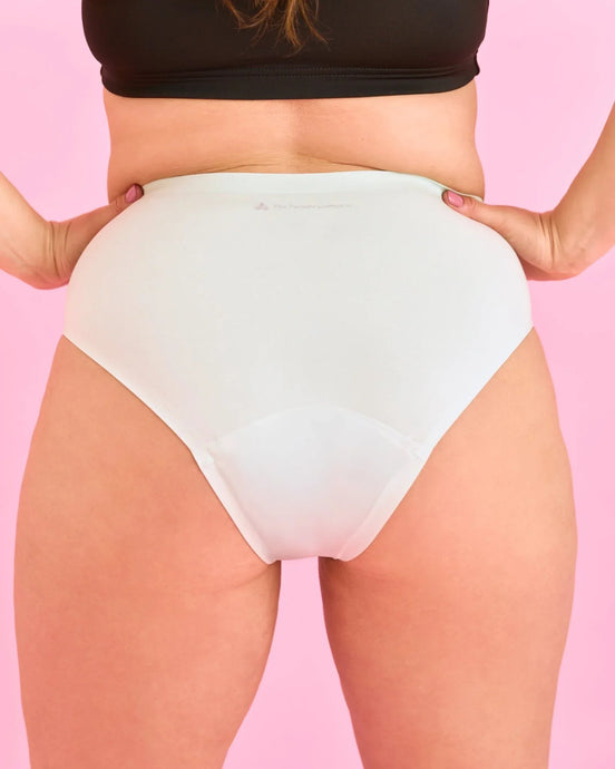 Period Panty Light – Slip SEAMLESS - The Female Company