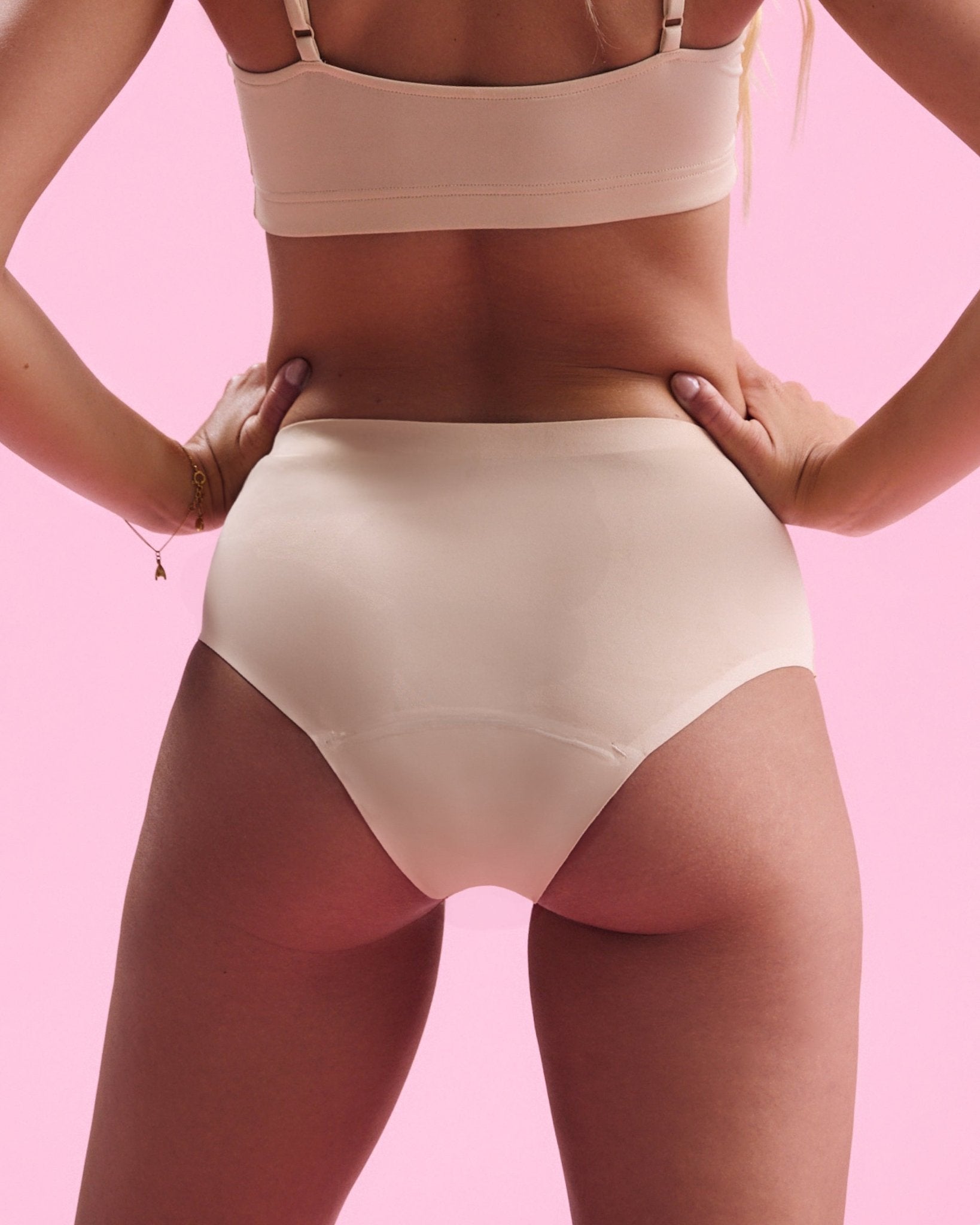 Period Panty – Ultra Strong – Hipster SEAMLESS