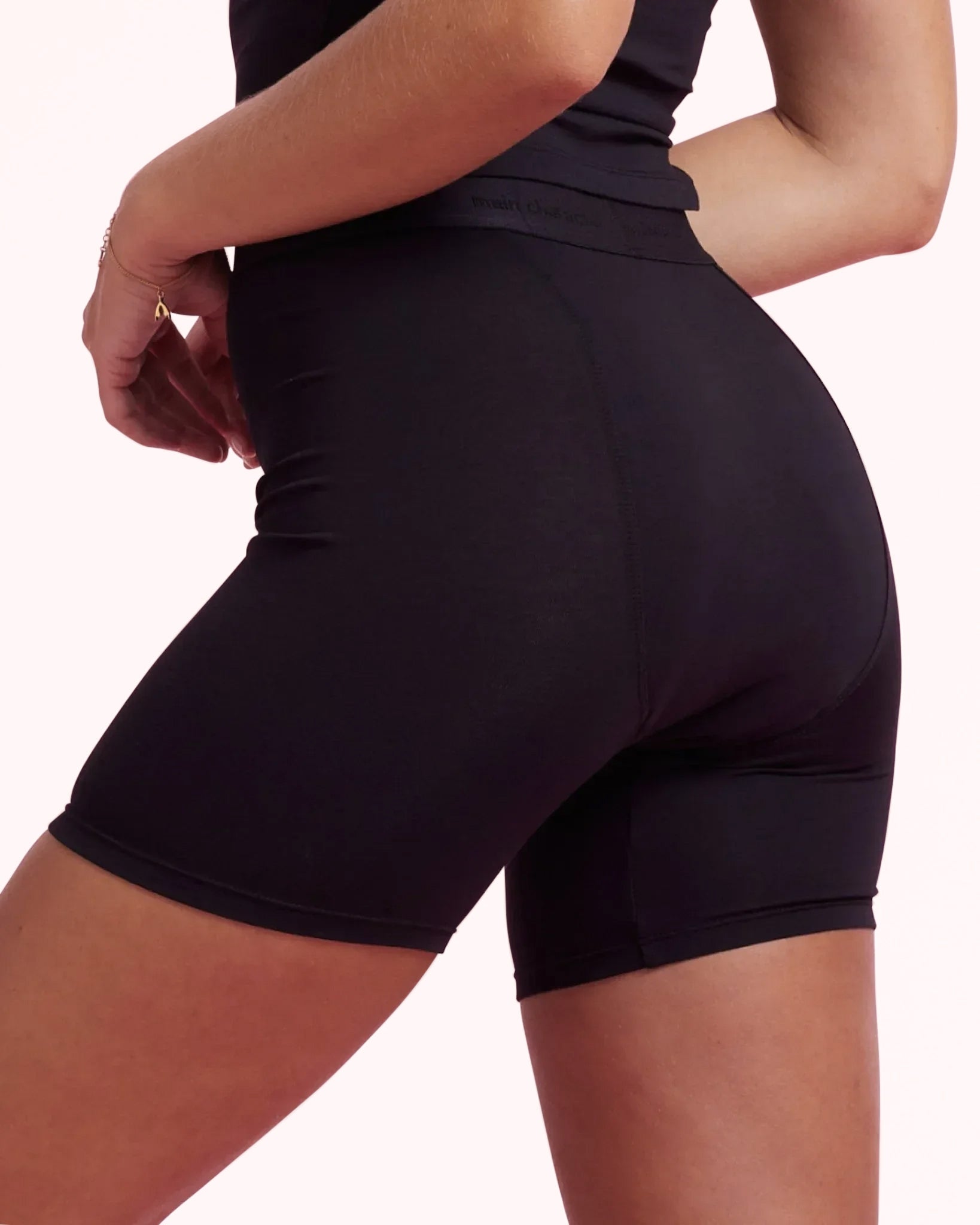 Ultra Strong – Long-Shorts – Sleep
