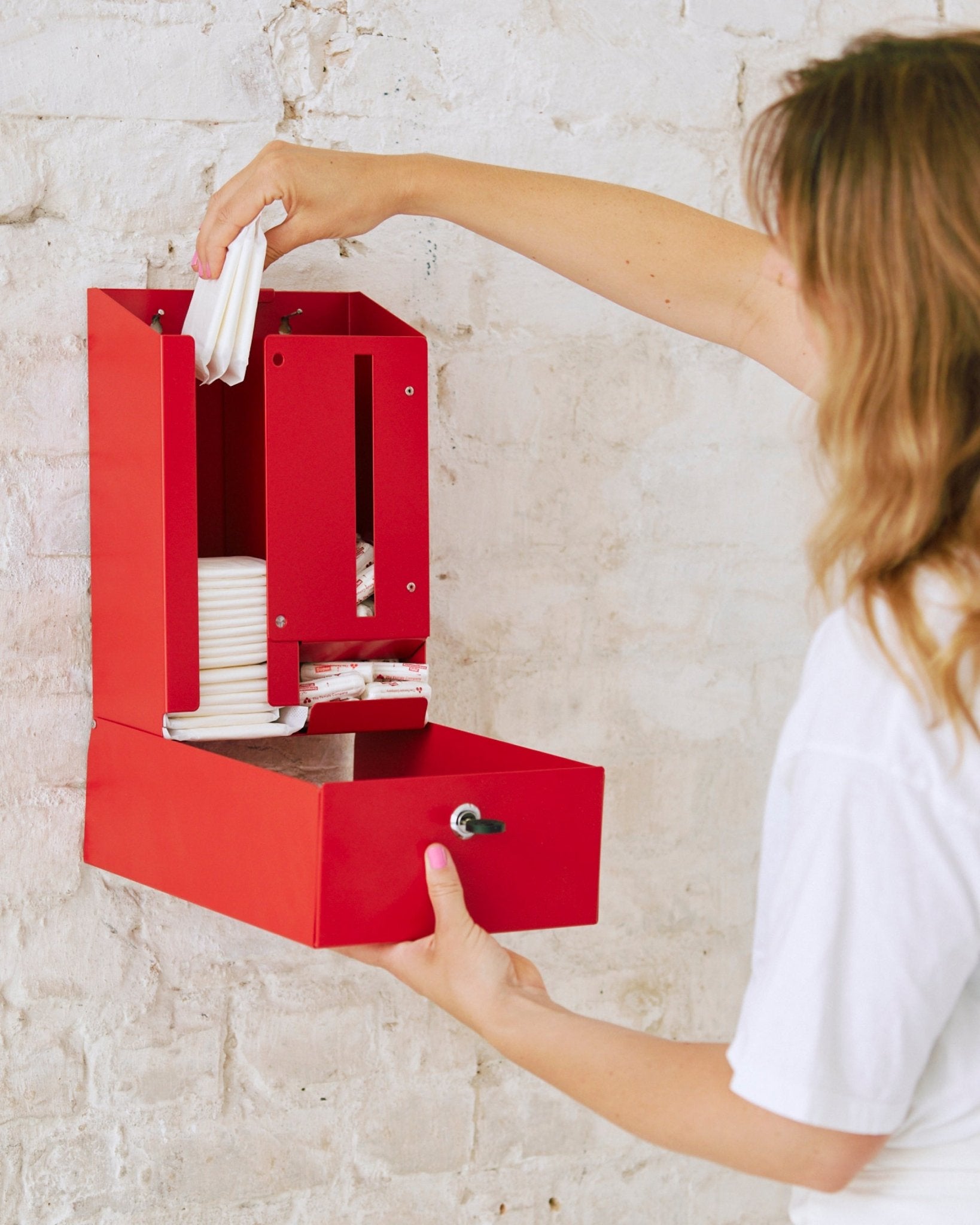 Dispenser voor tampons en maandverband